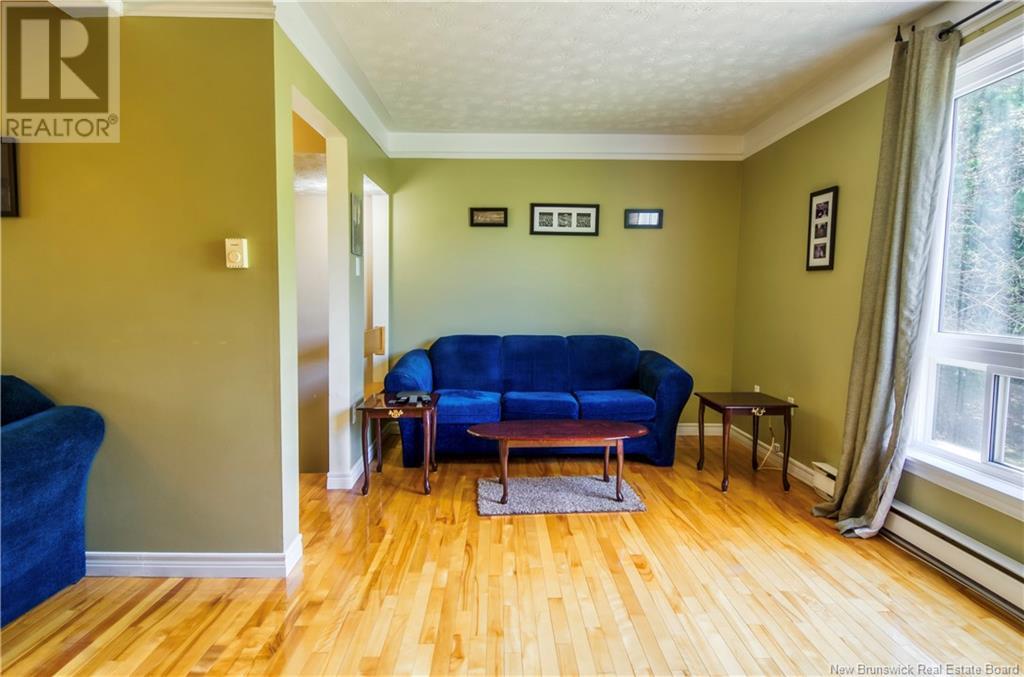 23 Hillsview Crescent, Rothesay, New Brunswick  E2E 3N5 - Photo 23 - NB120164