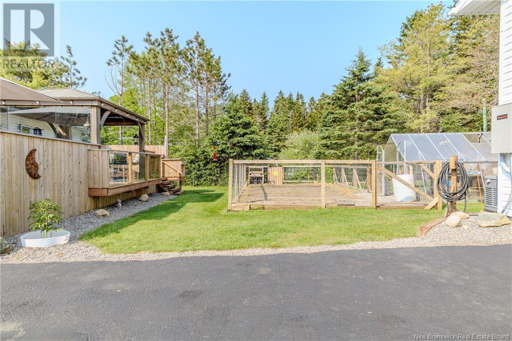 2745 Loch Lomond Road, Saint John, New Brunswick  E2N 1A7 - Photo 36 - NB119998