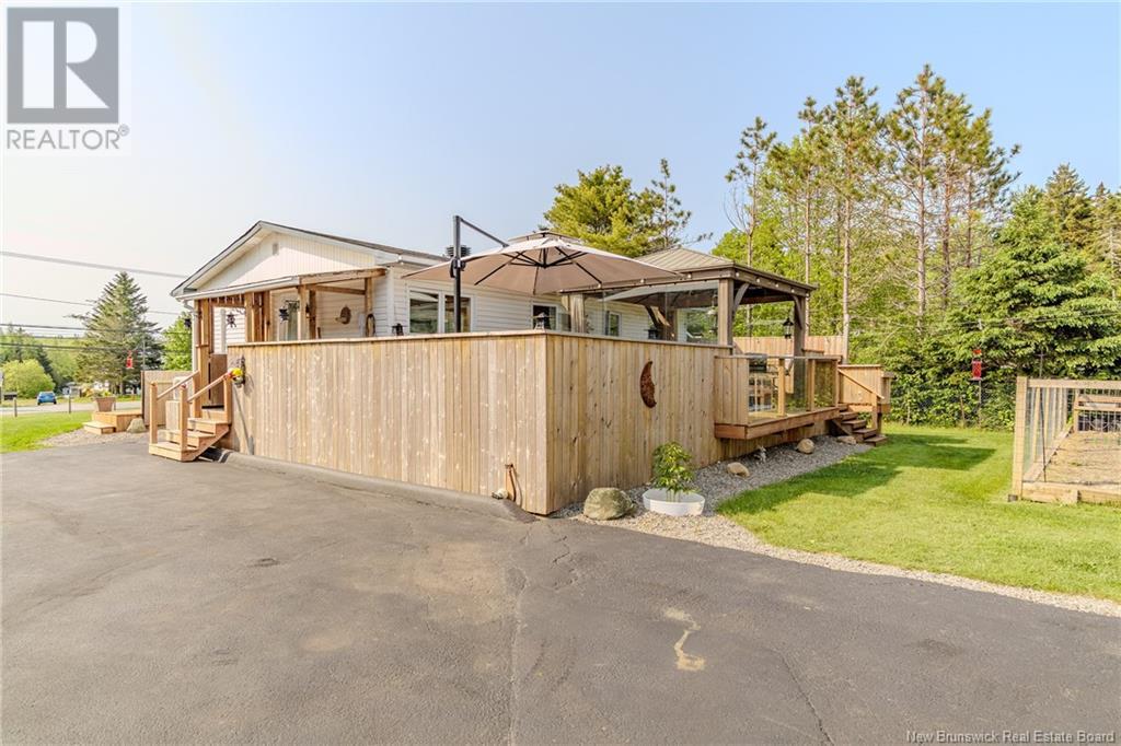 2745 Loch Lomond Road, Saint John, New Brunswick  E2N 1A7 - Photo 6 - NB119998