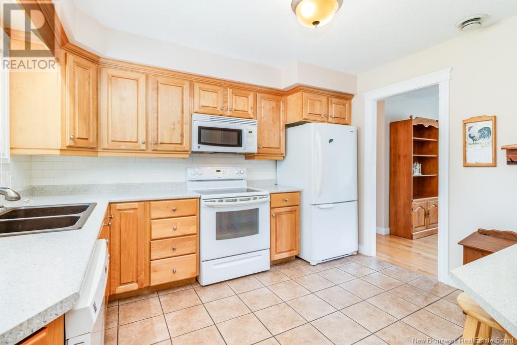 259 Topcliffe Crescent, Fredericton, New Brunswick  E3B 4P8 - Photo 7 - NB119922