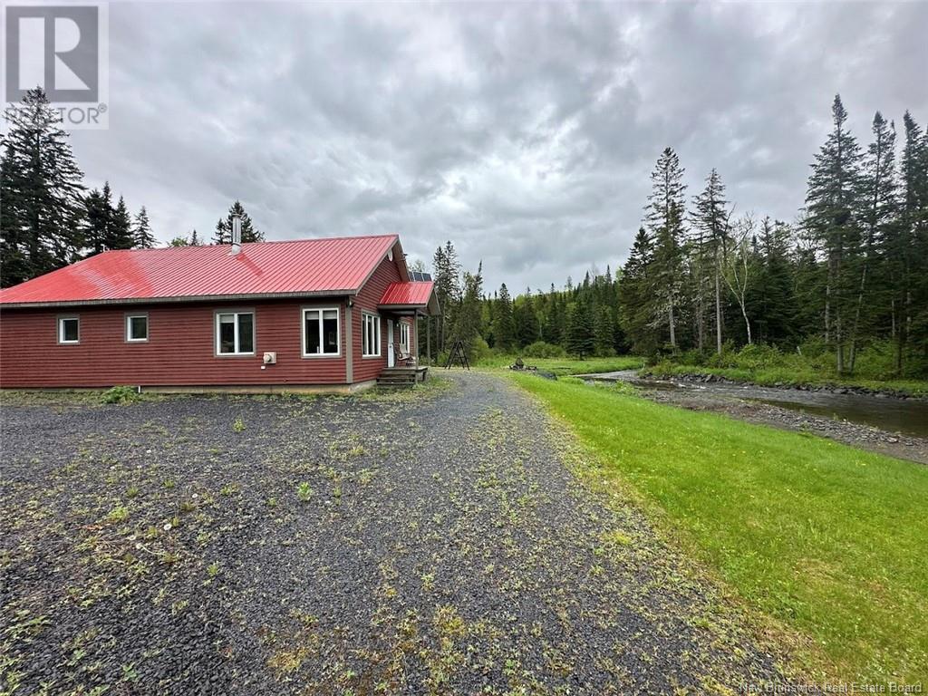 281 Ed Theriault Road, Rivière-Verte, New Brunswick  E7C 2X4 - Photo 17 - NB119890