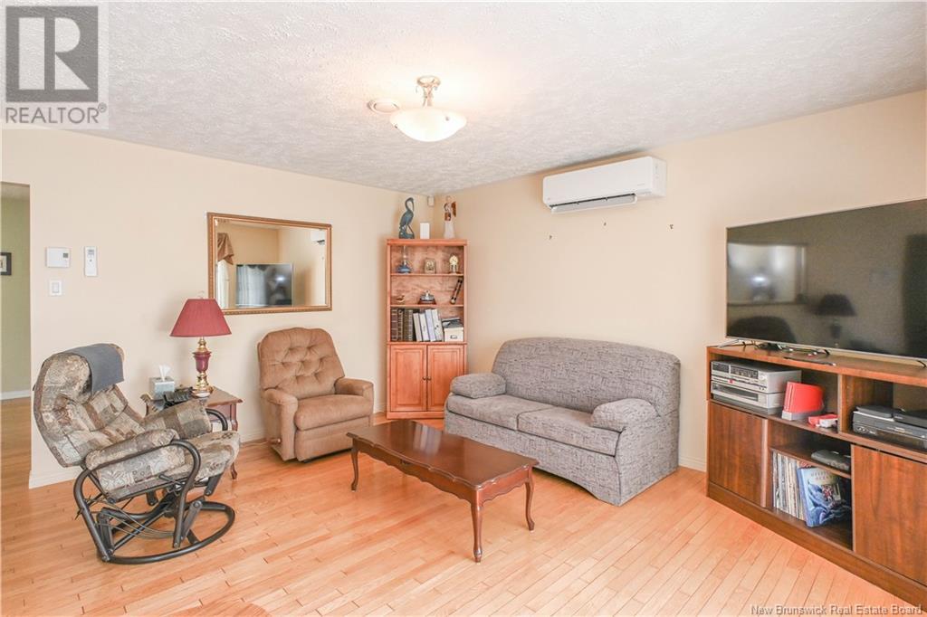 459 Rue Pointe-à-Bouleau Street, Tracadie, New Brunswick  E1X 1B6 - Photo 11 - NB120168