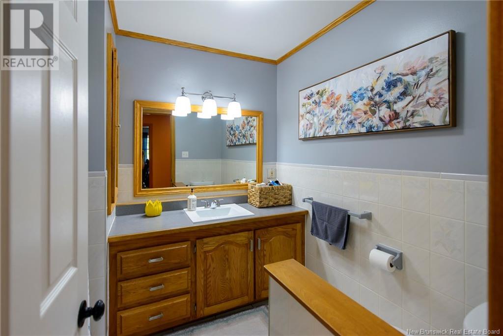 29 Wallace Road, Browns Flat, New Brunswick  E2M 2P5 - Photo 16 - NB120130