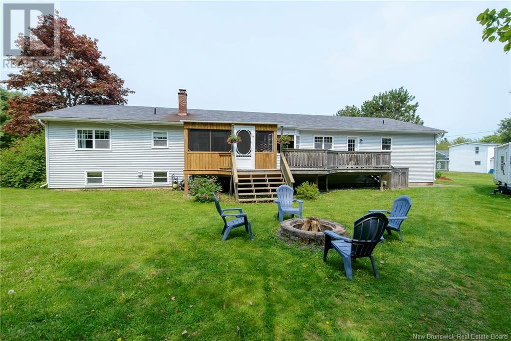 29 Wallace Road, Browns Flat, New Brunswick  E2M 2P5 - Photo 28 - NB120130