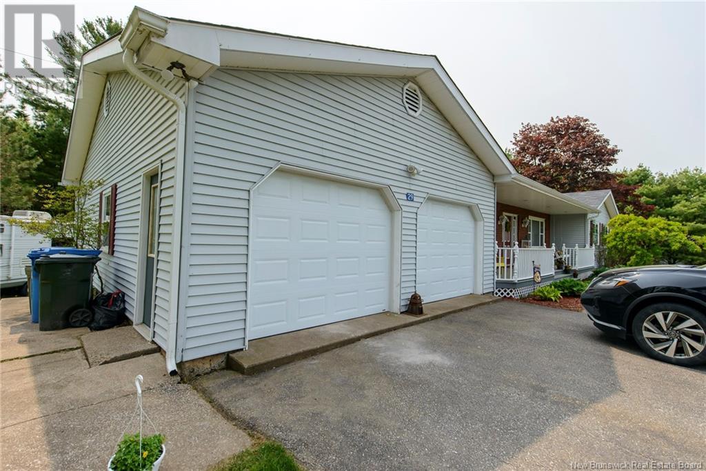 29 Wallace Road, Browns Flat, New Brunswick  E2M 2P5 - Photo 3 - NB120130