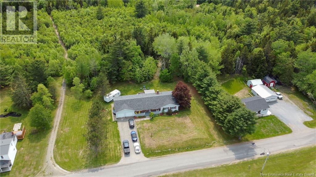 29 Wallace Road, Browns Flat, New Brunswick  E2M 2P5 - Photo 33 - NB120130