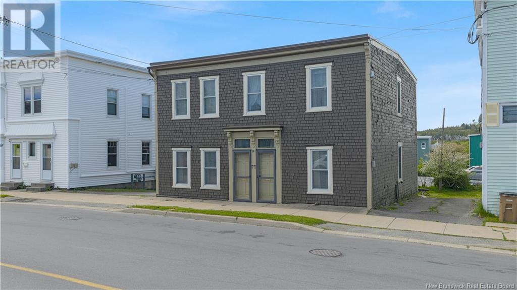 183 Adelaide Street, Saint John, New Brunswick  E2K 1X2 - Photo 3 - NB120064