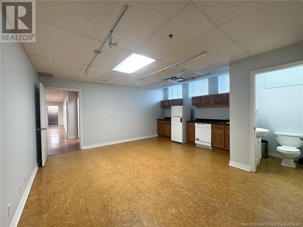 1111 Main Street Unit# 106, Moncton, New Brunswick  E1C 1H3 - Photo 16 - NB120186