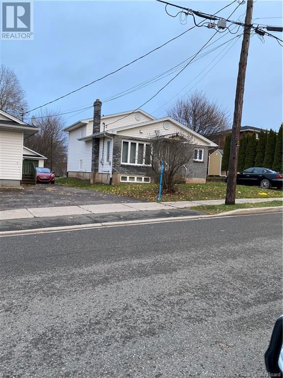 611 High, Moncton, New Brunswick  E1C 6G3 - Photo 4 - NB120001