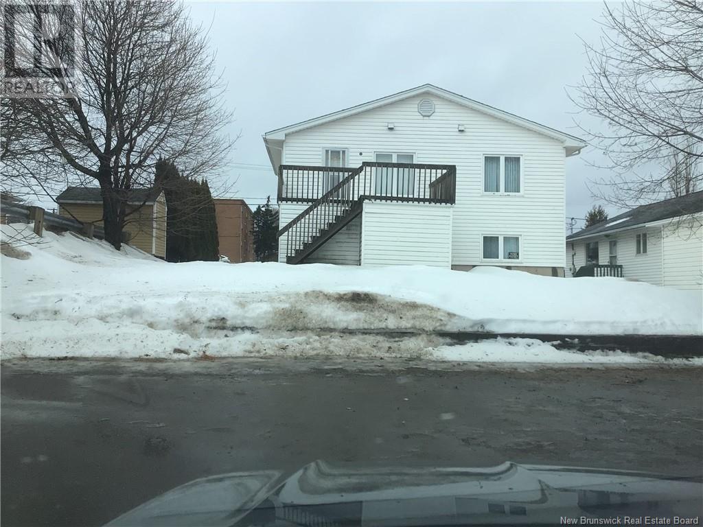 611 High, Moncton, New Brunswick  E1C 6G3 - Photo 5 - NB120001