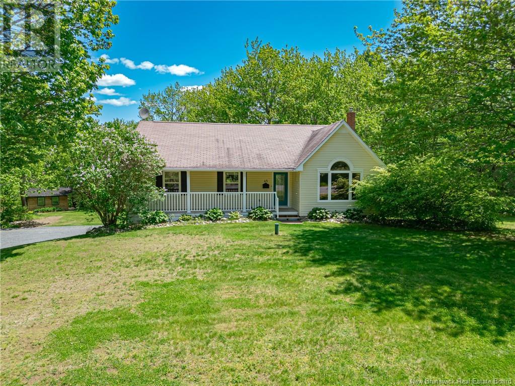 45 Bromley Avenue, Hanwell, New Brunswick