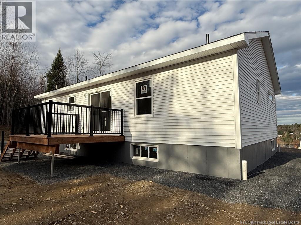 11 Clearview Court, Nackawic, New Brunswick  E6G 0B6 - Photo 15 - NB119820
