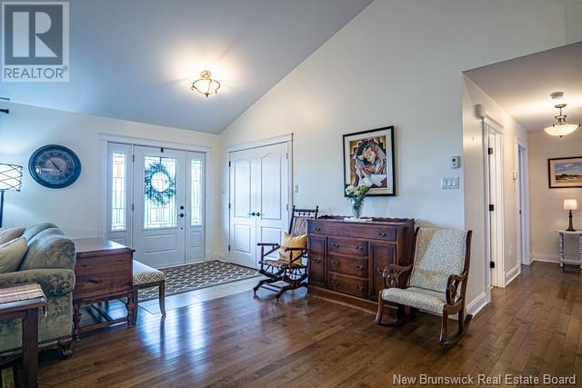 5 Snowshoe Street, Lower Kingsclear, New Brunswick  E3E 0E9 - Photo 3 - NB120187