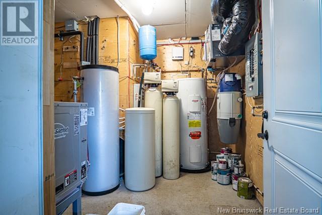5 Snowshoe Street, Lower Kingsclear, New Brunswick  E3E 0E9 - Photo 41 - NB120187