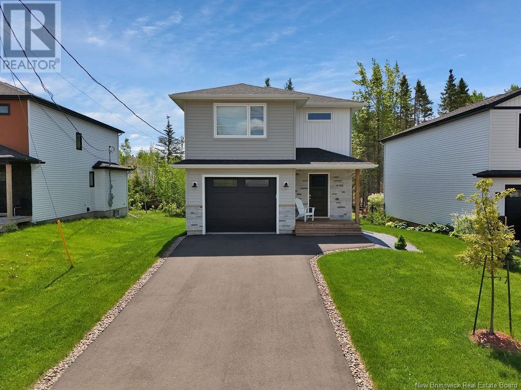 518 Maplehurst, Moncton, New Brunswick