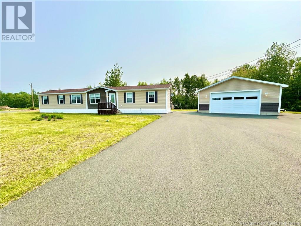 6 Donat Street, Saint-Isidore, New Brunswick  E8M 0A5 - Photo 2 - NB120223