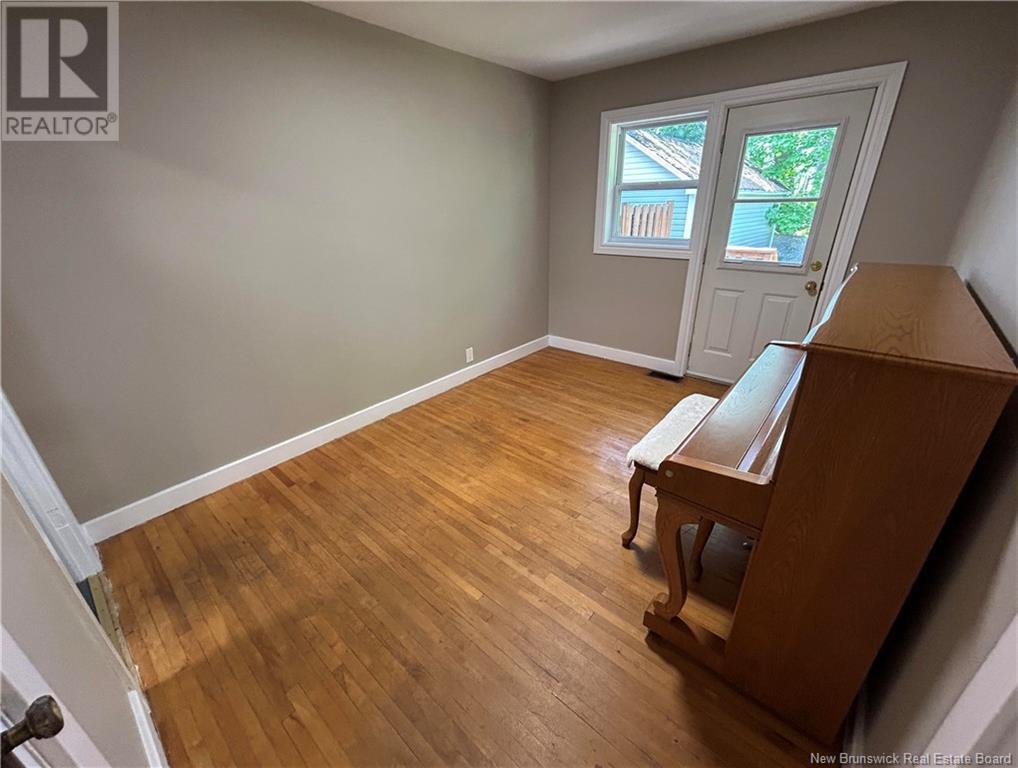 693 Mitchell Street, Fredericton, New Brunswick  E3B 3S7 - Photo 14 - NB120225