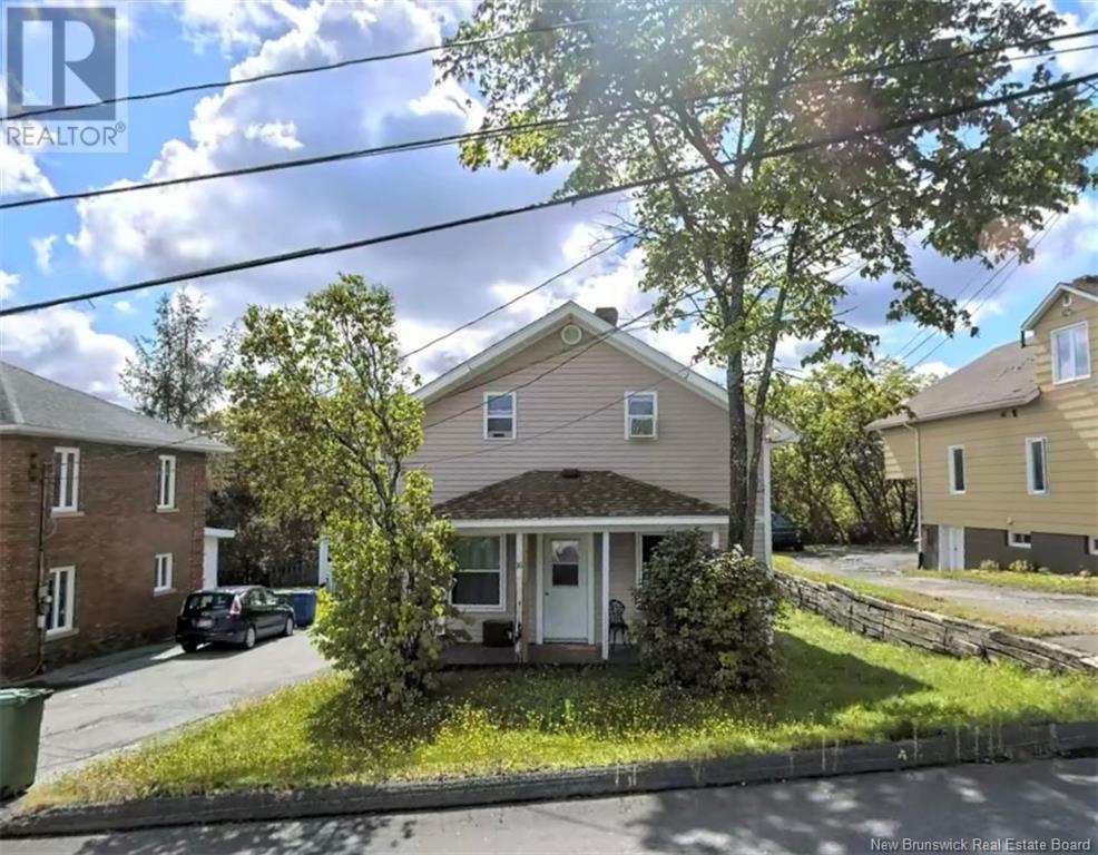 16 Rue Bellevue Street, Edmundston, New Brunswick