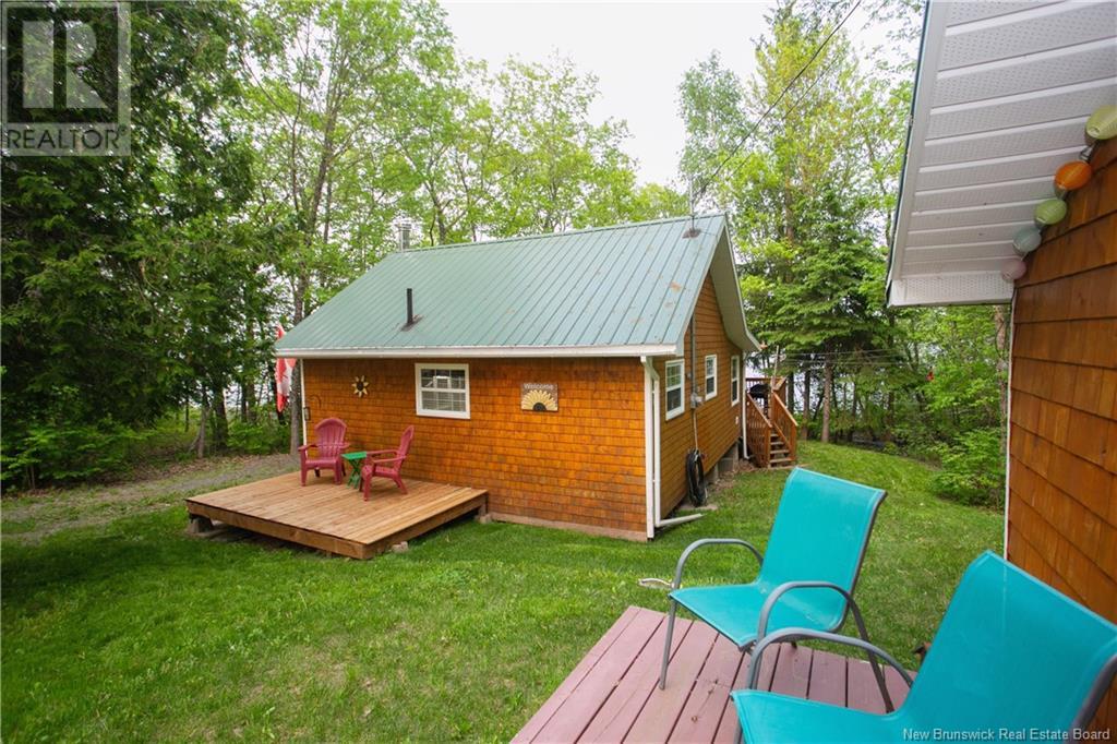 2033 Lakeview Road, Cambridge-Narrows, New Brunswick  E4C 1N3 - Photo 4 - NB120089
