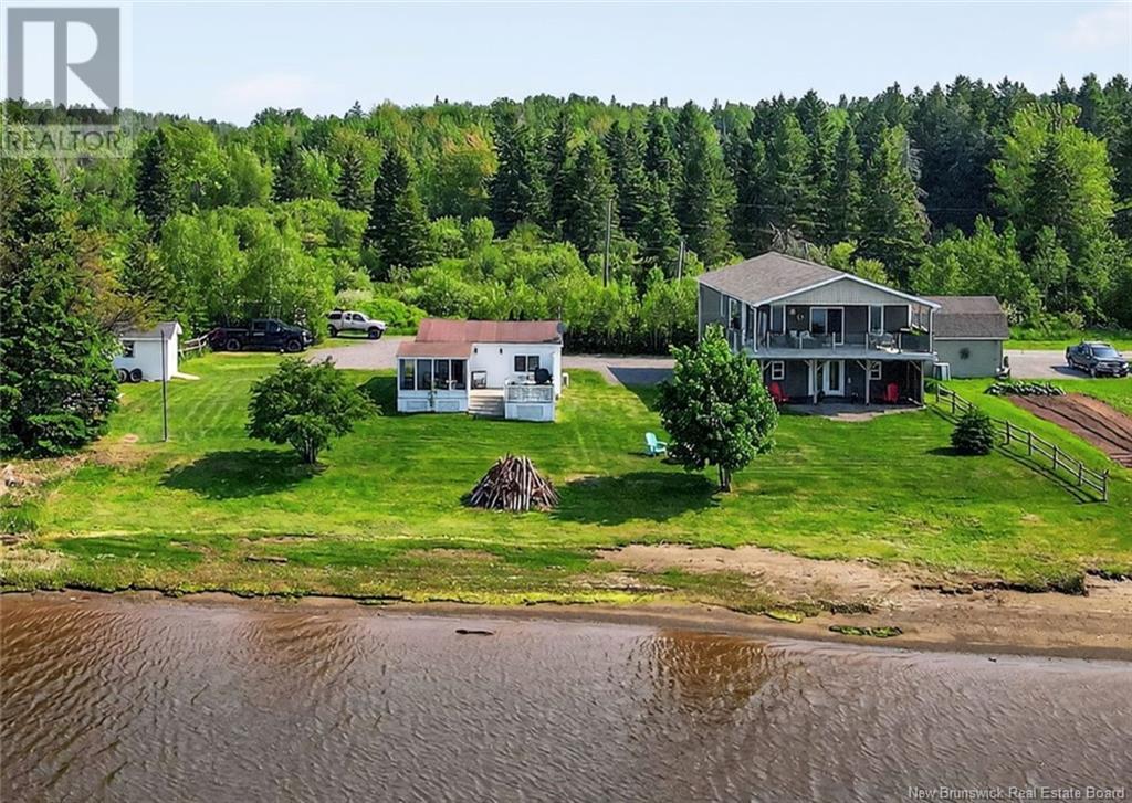 3 Aline Avenue, Shediac Cape, New Brunswick