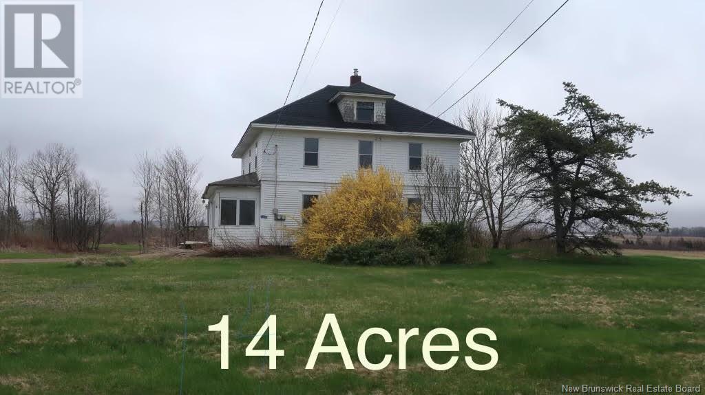 124 Queens Road, Sackville, New Brunswick  E4L 2B6 - Photo 1 - NB120241