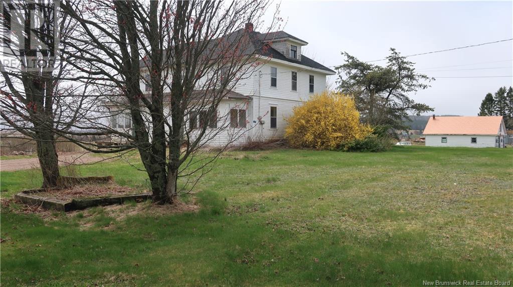 124 Queens Road, Sackville, New Brunswick  E4L 2B6 - Photo 2 - NB120241