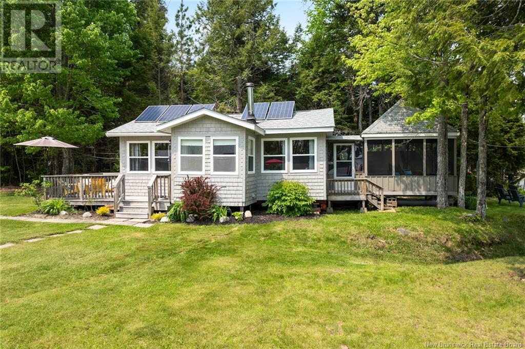 240 26 Lane, Oromocto Lake, New Brunswick  E6K 3X9 - Photo 11 - NB120189