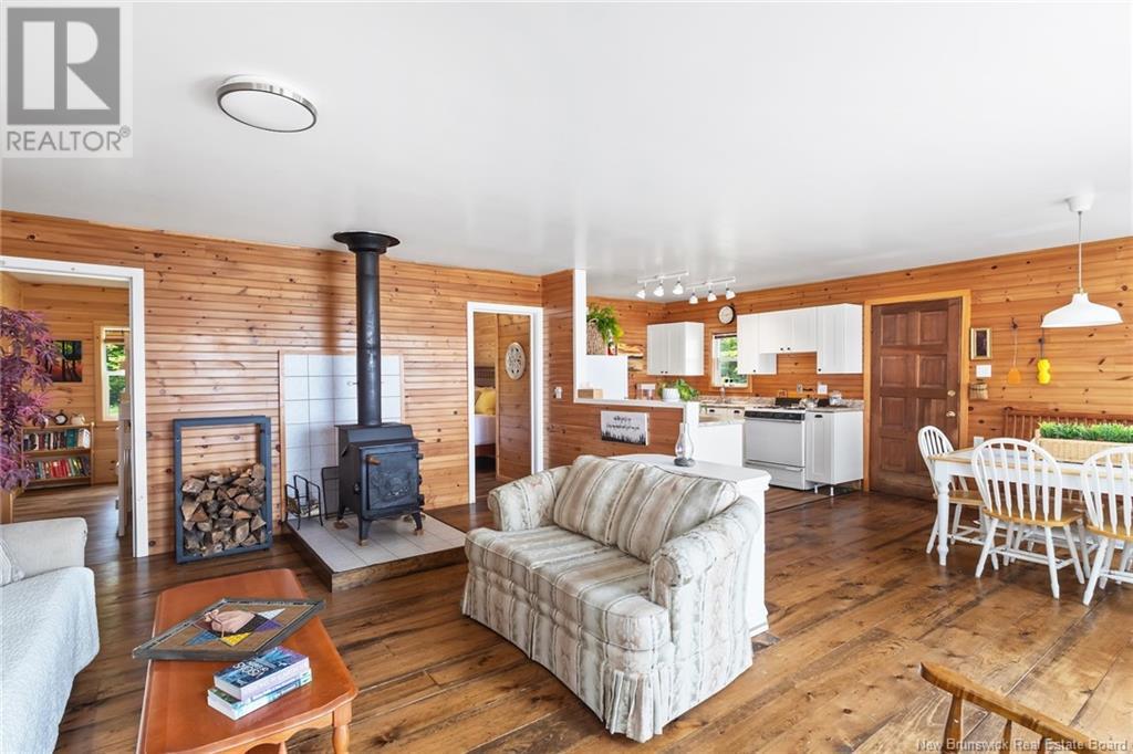 240 26 Lane, Oromocto Lake, New Brunswick  E6K 3X9 - Photo 32 - NB120189