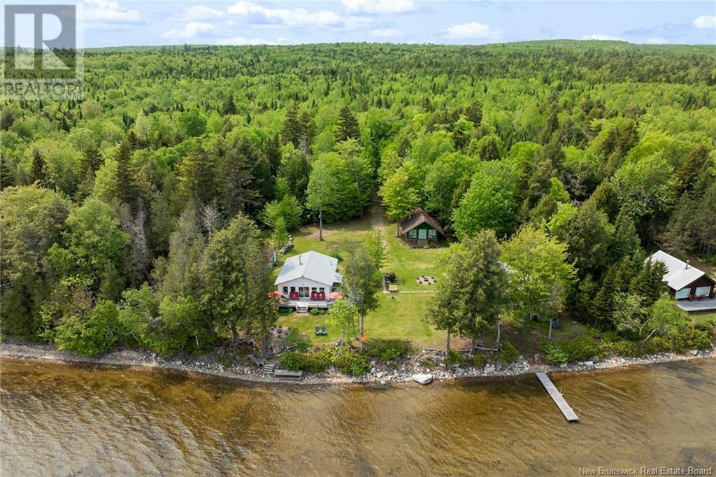 240 26 Lane, Oromocto Lake, New Brunswick  E6K 3X9 - Photo 4 - NB120189