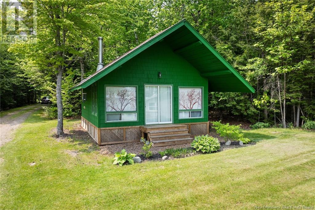 240 26 Lane, Oromocto Lake, New Brunswick  E6K 3X9 - Photo 46 - NB120189