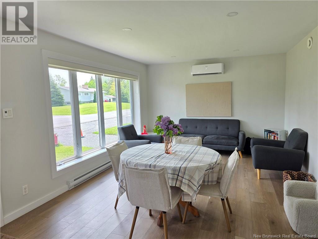 210 Marie, Beresford, New Brunswick  E8K 1P8 - Photo 10 - NB120267