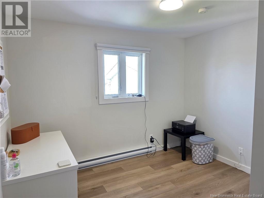 210 Marie, Beresford, New Brunswick  E8K 1P8 - Photo 19 - NB120267