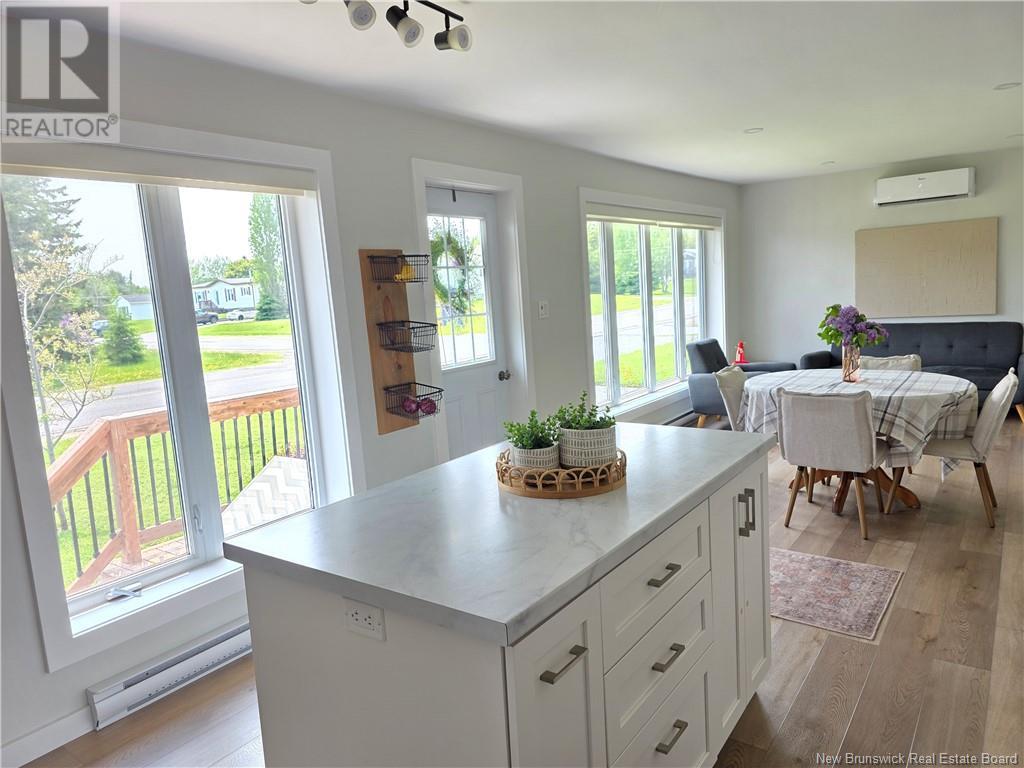 210 Marie, Beresford, New Brunswick  E8K 1P8 - Photo 6 - NB120267