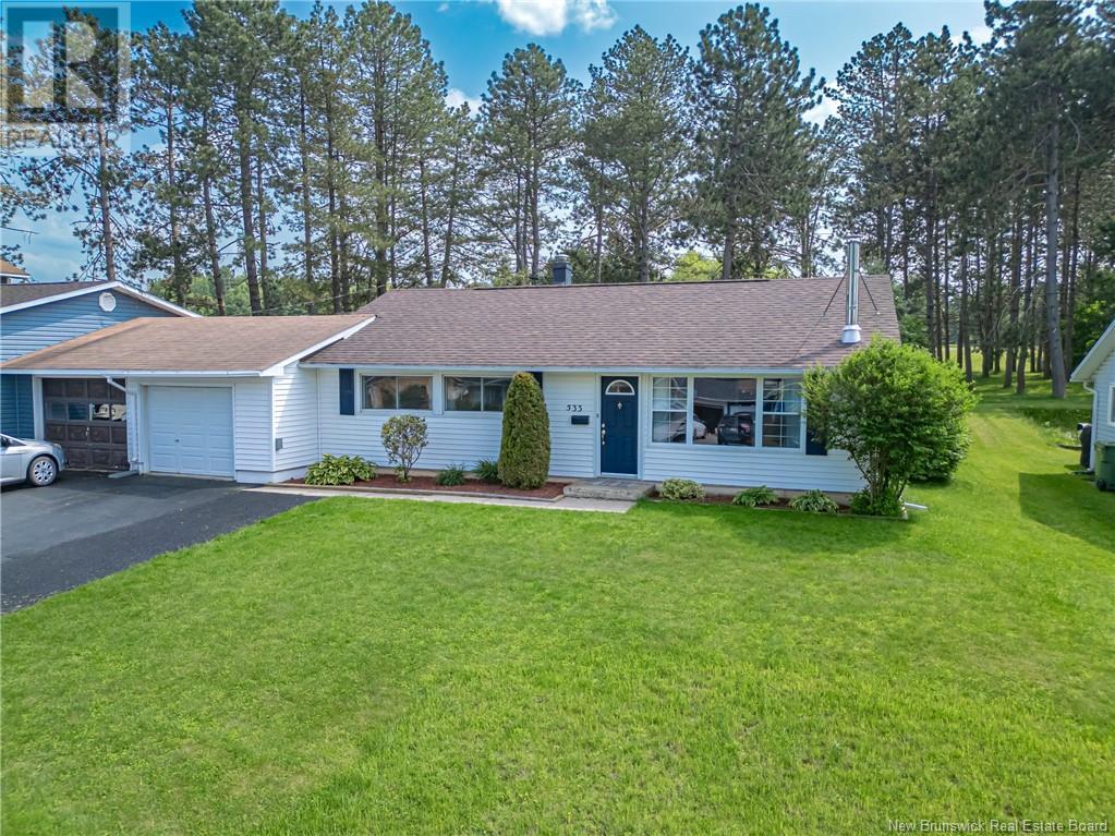 533 Scoullar Street, Oromocto, New Brunswick  E2V 1H2 - Photo 1 - NB120402