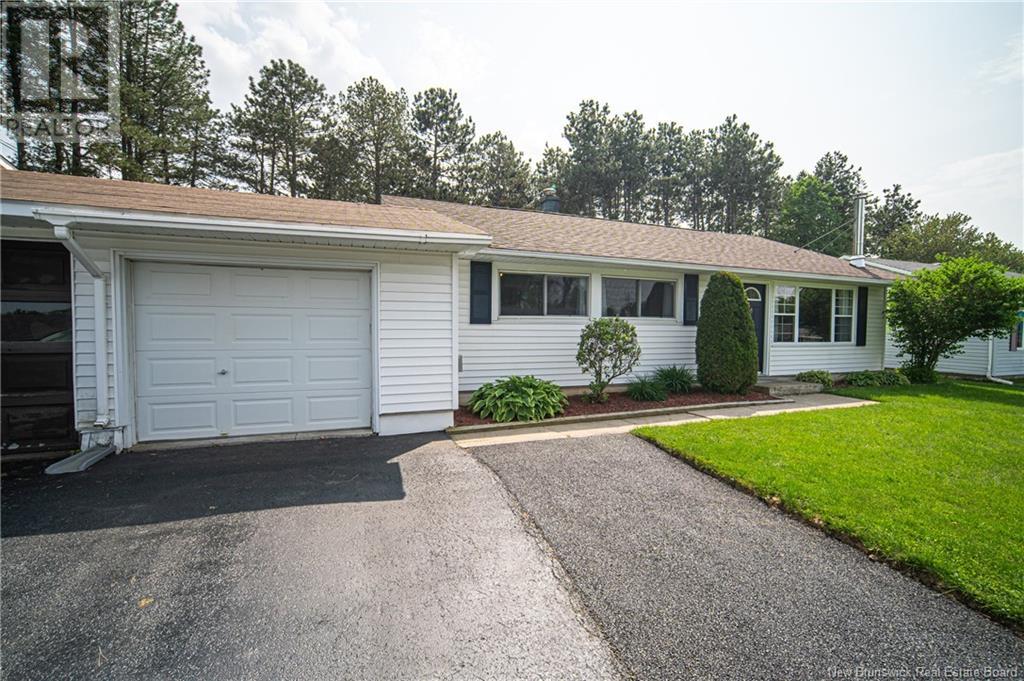533 Scoullar Street, Oromocto, New Brunswick  E2V 1H2 - Photo 19 - NB120402
