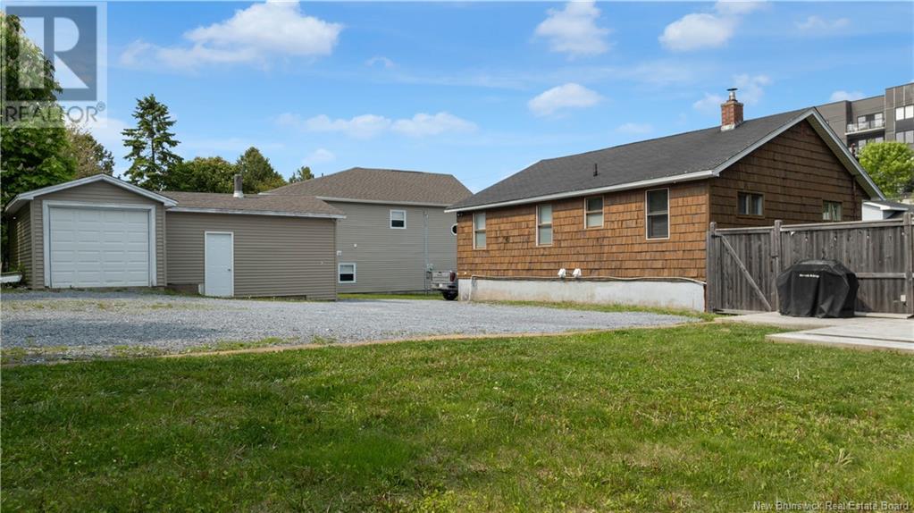 279 Millidge Avenue, Saint John, New Brunswick  E2M 2M9 - Photo 3 - NB120347