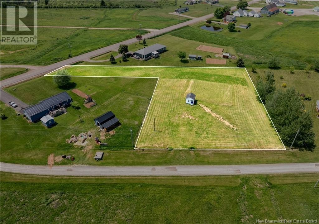 12 Lulu, Trois Ruisseaux, New Brunswick  E4N 2Z7 - Photo 2 - NB120285