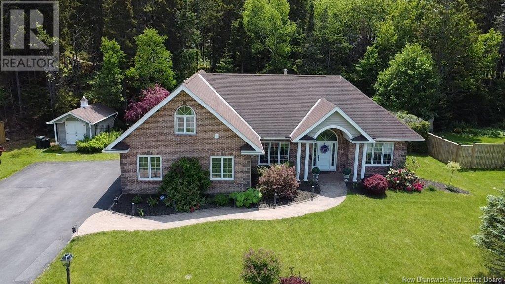 8 Post Road, Rothesay, New Brunswick  E2H 2Y3 - Photo 2 - NB120395