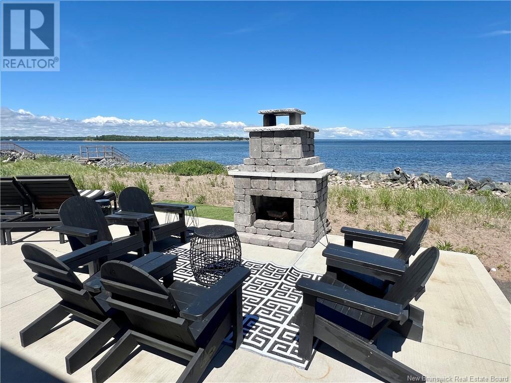 251 Bayshore, Bathurst, New Brunswick  E2A 6A5 - Photo 4 - NB120388