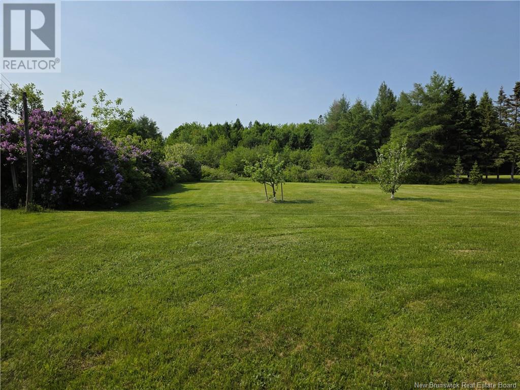 90 Kentlodge, Beresford, New Brunswick  E8K 1B1 - Photo 5 - NB120280