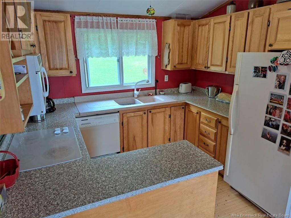 2097 Rte 122, Skiff Lake, New Brunswick  E6H 1P9 - Photo 11 - NB120385