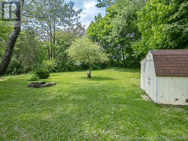 105 Fulton Avenue, Fredericton, New Brunswick  E3A 2B5 - Photo 22 - NB120325