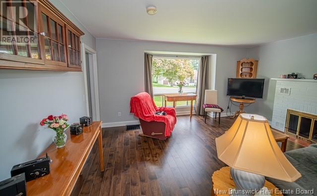 105 Fulton Avenue, Fredericton, New Brunswick  E3A 2B5 - Photo 8 - NB120325