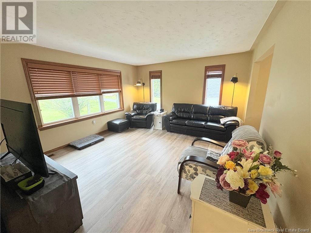 68 Ridge Road, Maces Bay, New Brunswick  E5J 1V4 - Photo 17 - NB119969