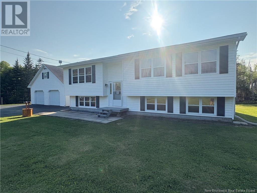 68 Ridge Road, Maces Bay, New Brunswick  E5J 1V4 - Photo 3 - NB119969