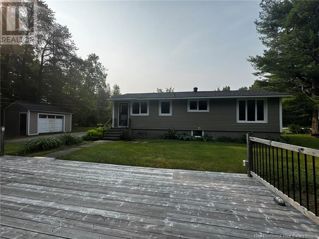 827 Wellington Street, Miramichi, New Brunswick  E1N 4N5 - Photo 16 - NB120451