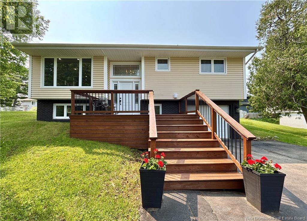 1223 Ulric, Bathurst, New Brunswick