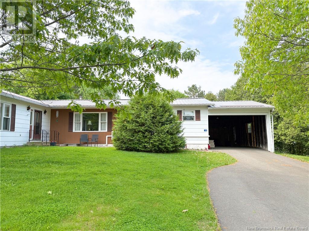 18 Russet Crescent, Florenceville-Bristol, New Brunswick  E7L 2X2 - Photo 2 - NB120224
