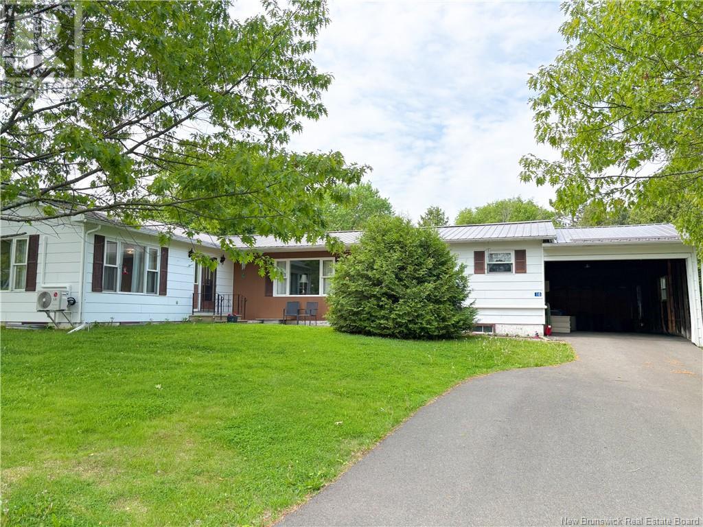 18 Russet Crescent, Florenceville-Bristol, New Brunswick  E7L 2X2 - Photo 44 - NB120224