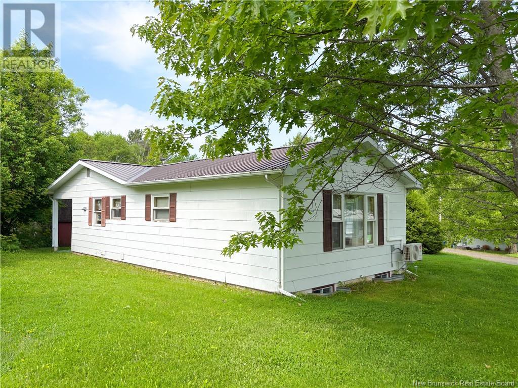 18 Russet Crescent, Florenceville-Bristol, New Brunswick  E7L 2X2 - Photo 48 - NB120224